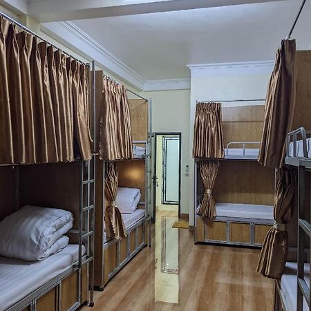 Train Station Backpackers Hostel 닌빈 외부 사진