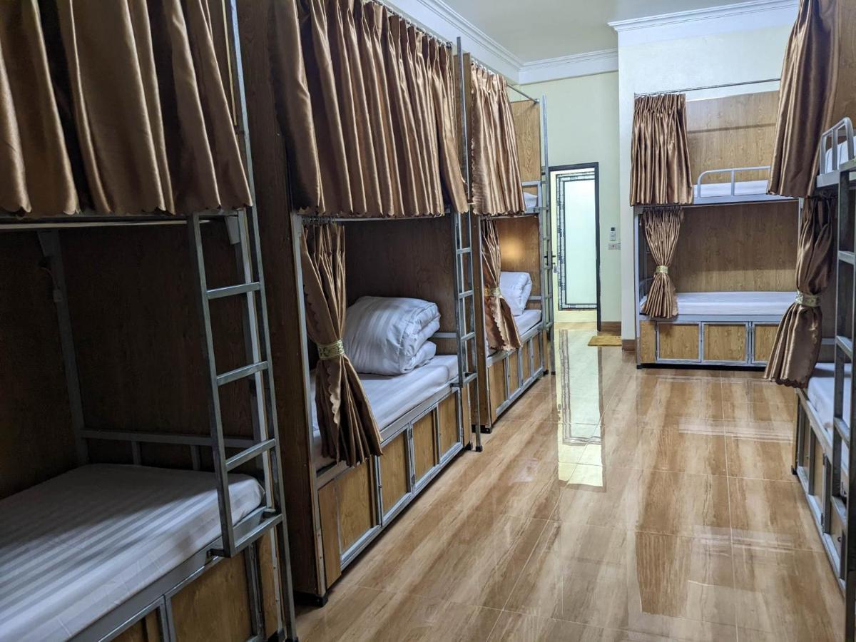 Train Station Backpackers Hostel 닌빈 외부 사진