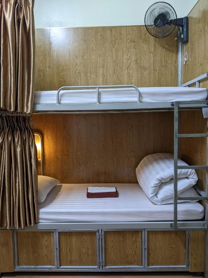 Train Station Backpackers Hostel 닌빈 외부 사진