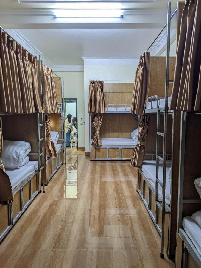 Train Station Backpackers Hostel 닌빈 외부 사진