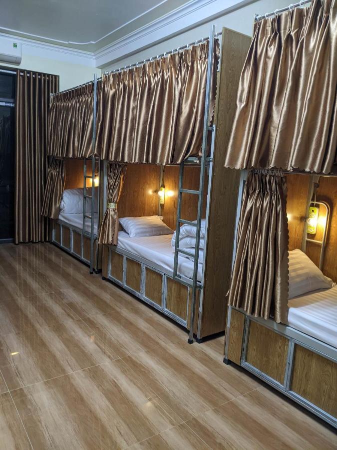 Train Station Backpackers Hostel 닌빈 외부 사진